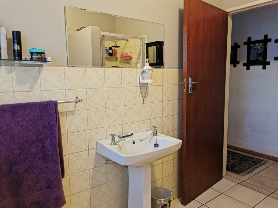 3 Bedroom Property for Sale in Moorreesburg Western Cape
